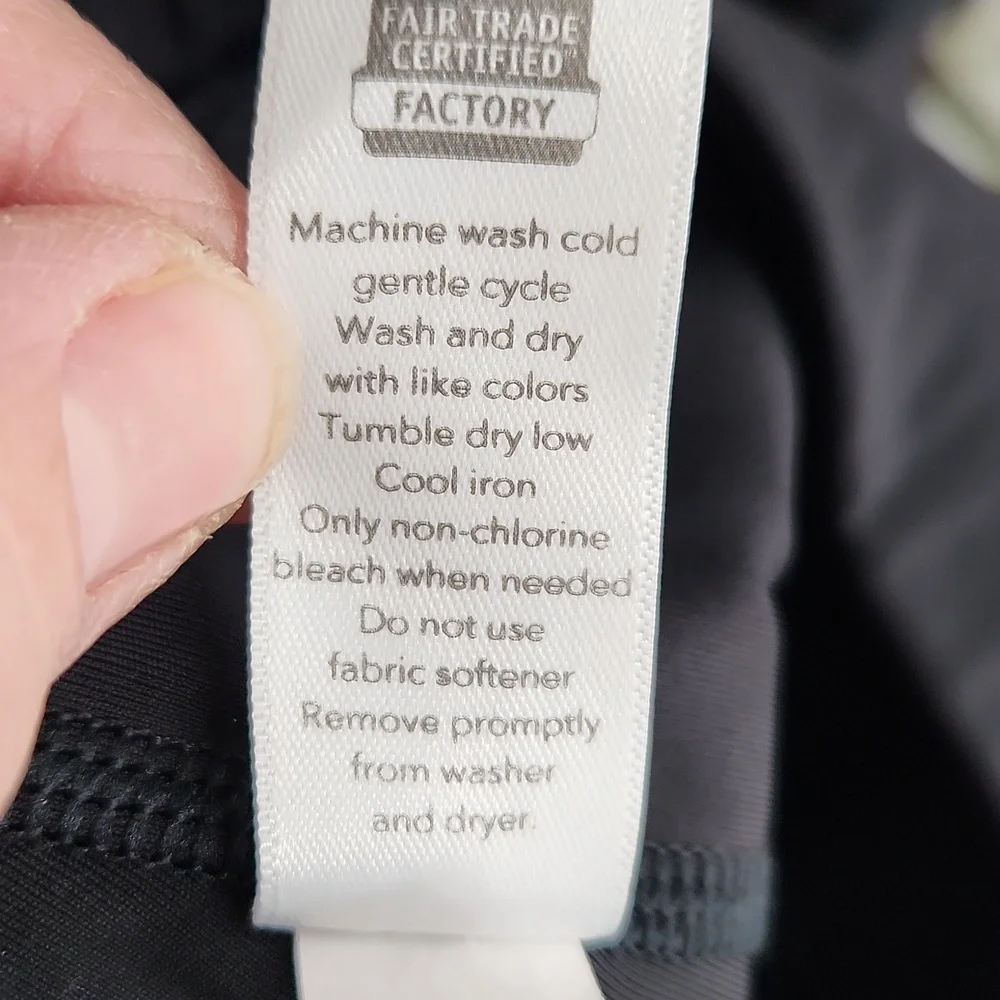 Athleta ultimate stash